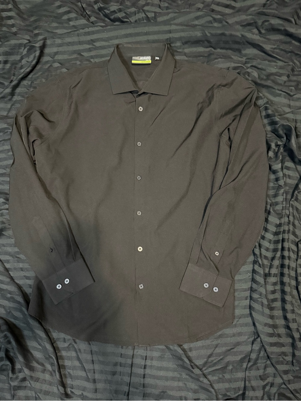 Murano Men's Black Long-Sleeve Dress Shirt